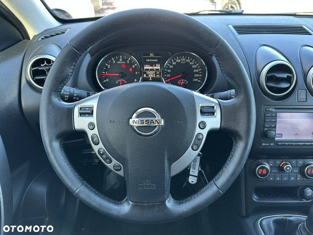 Nissan Qashqai - 22