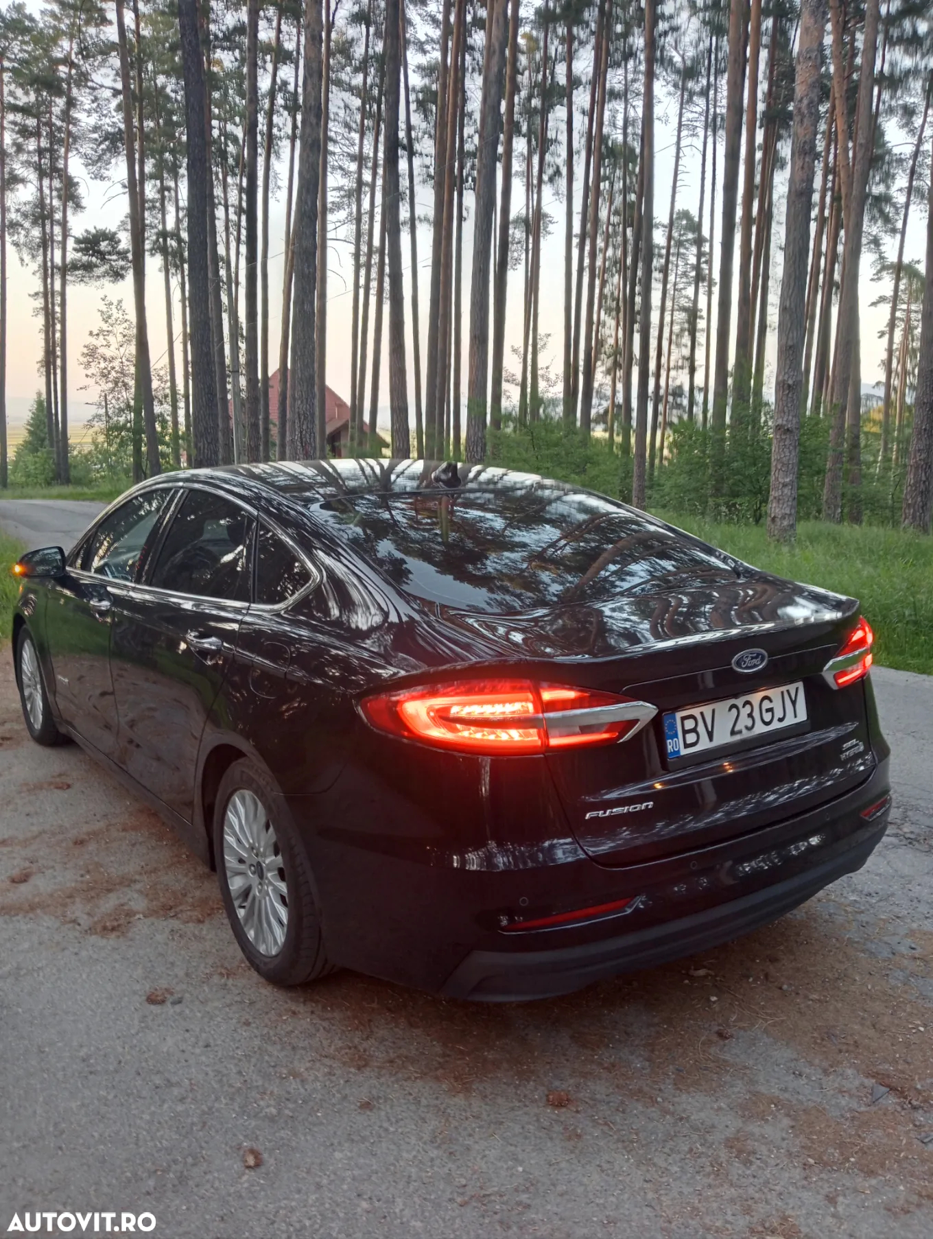 Ford Mondeo 2.0 HEV Titanium - 12