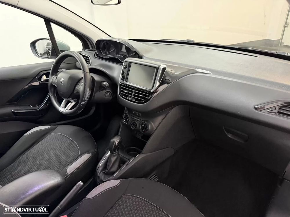 Peugeot 208 1.4 HDi Active - 6