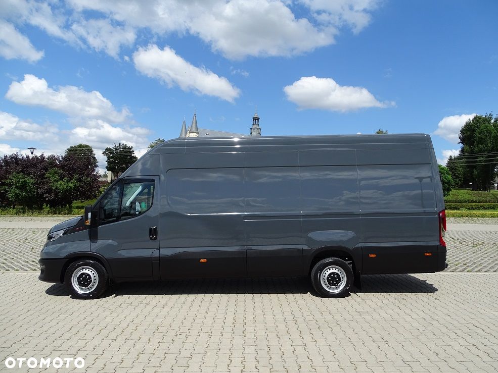 Iveco Daily 35S18 L4H3 3.0 180 Blaszak Furgon UNIKAT!! 77 Tyś.km. JAK NOWY!! Salon PL 1 Wł.!! - 3