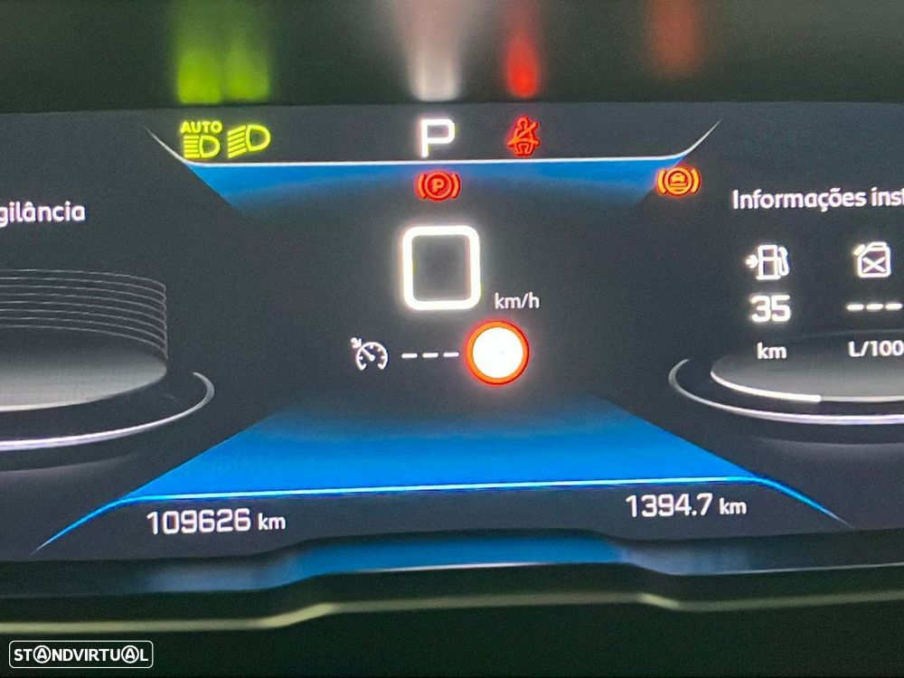 Peugeot 5008 1.5 BlueHDi Allure Pack EAT8 - 12