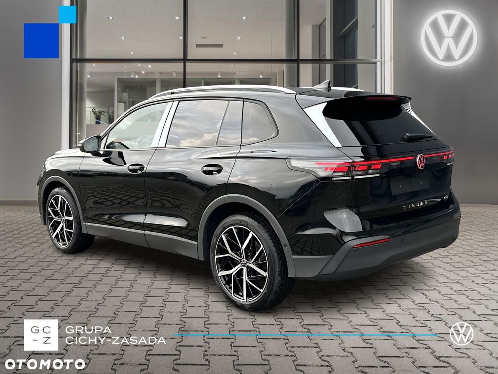 Volkswagen Tiguan - 3