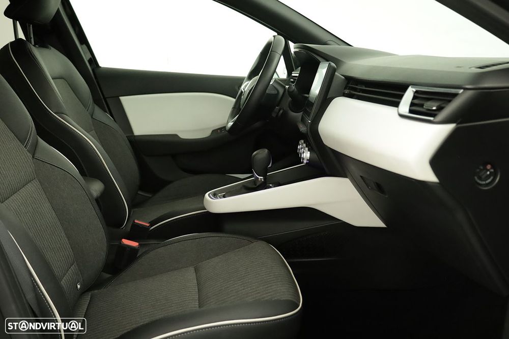Renault Clio 1.0 TCe Techno CVT - 22