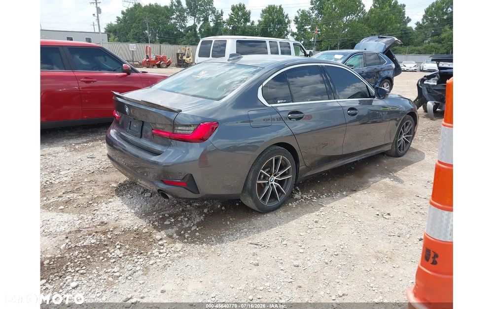 BMW Seria 3 - 4