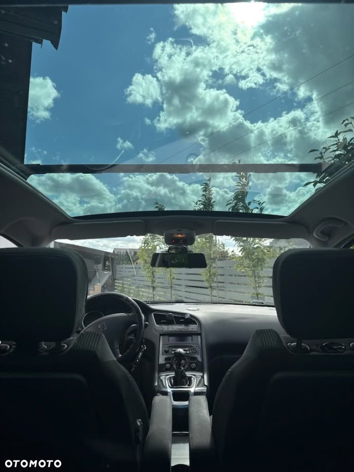 Peugeot 5008 HDI FAP 150 Family Plus - 5