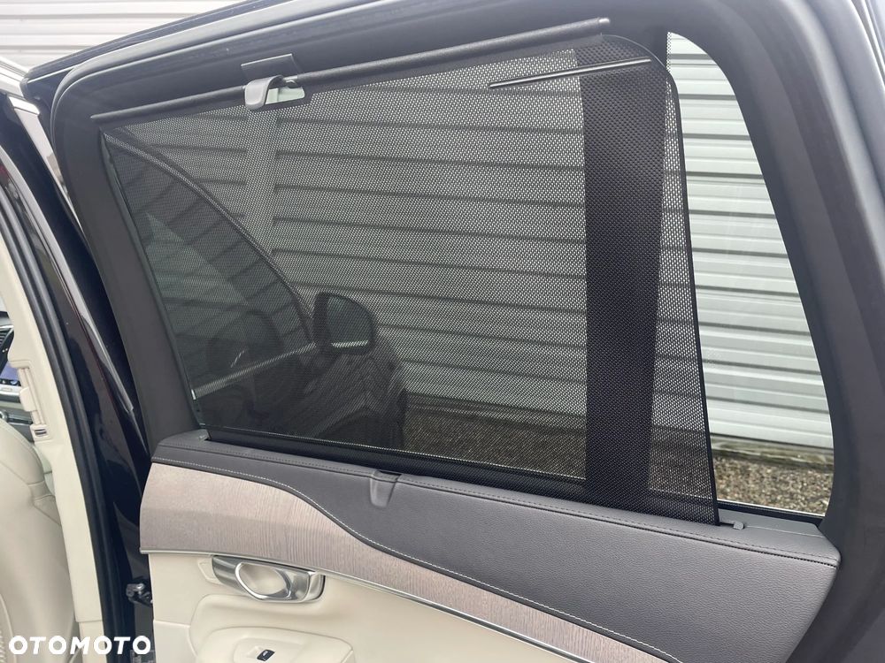 Volvo XC 90 B5 D AWD Plus Bright 7os - 19