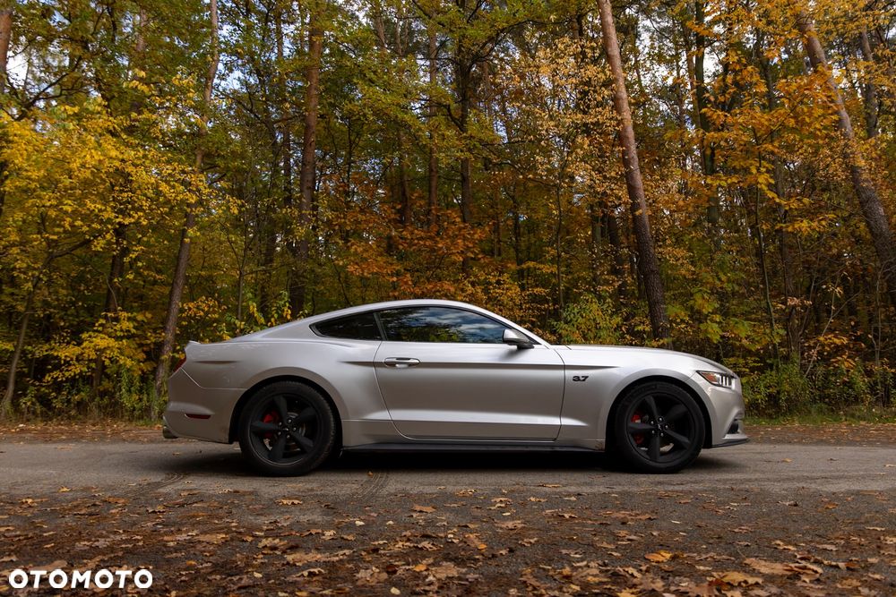 Ford Mustang 3.7 V6 - 10