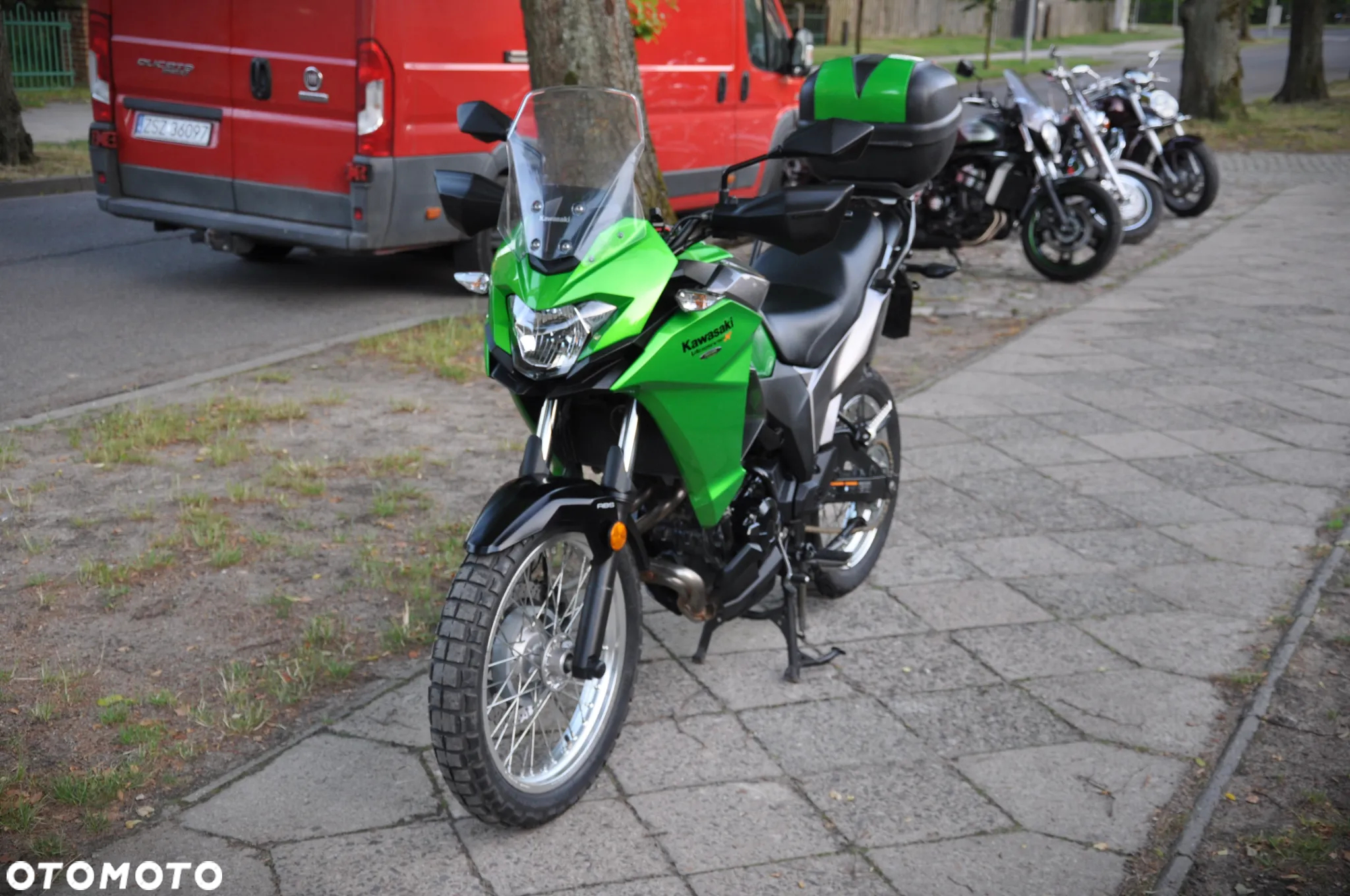 Kawasaki Versys-X 300 - 10