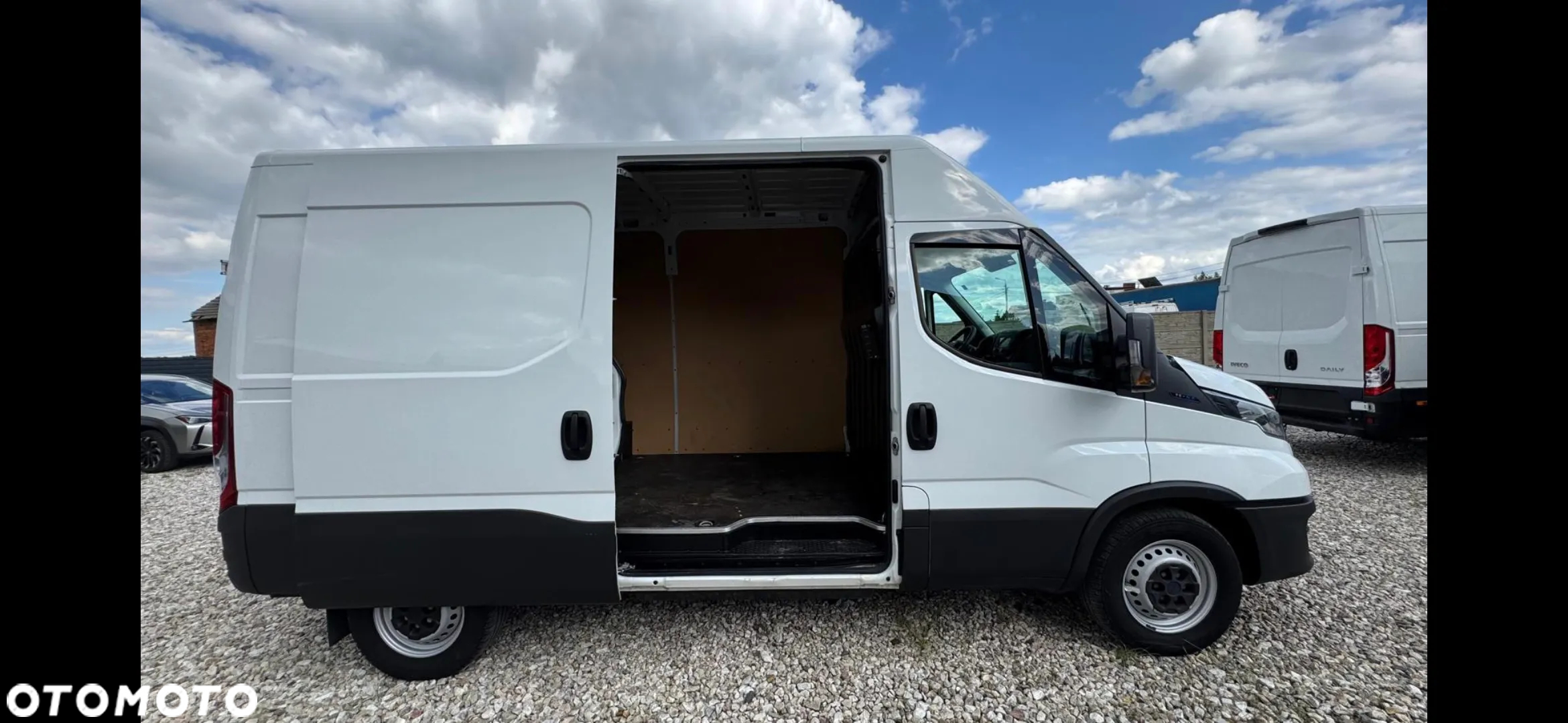 Iveco 35.140 CNG ÷ BENZYNA - 7