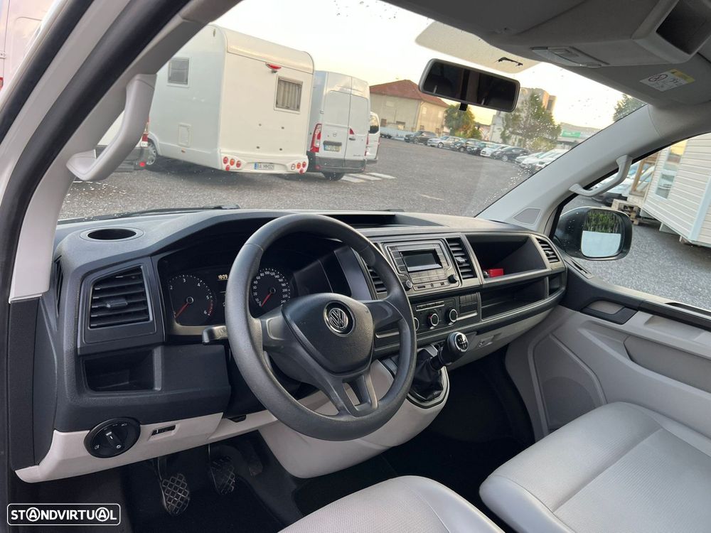 VW Transporter 9 LUGARES - 6