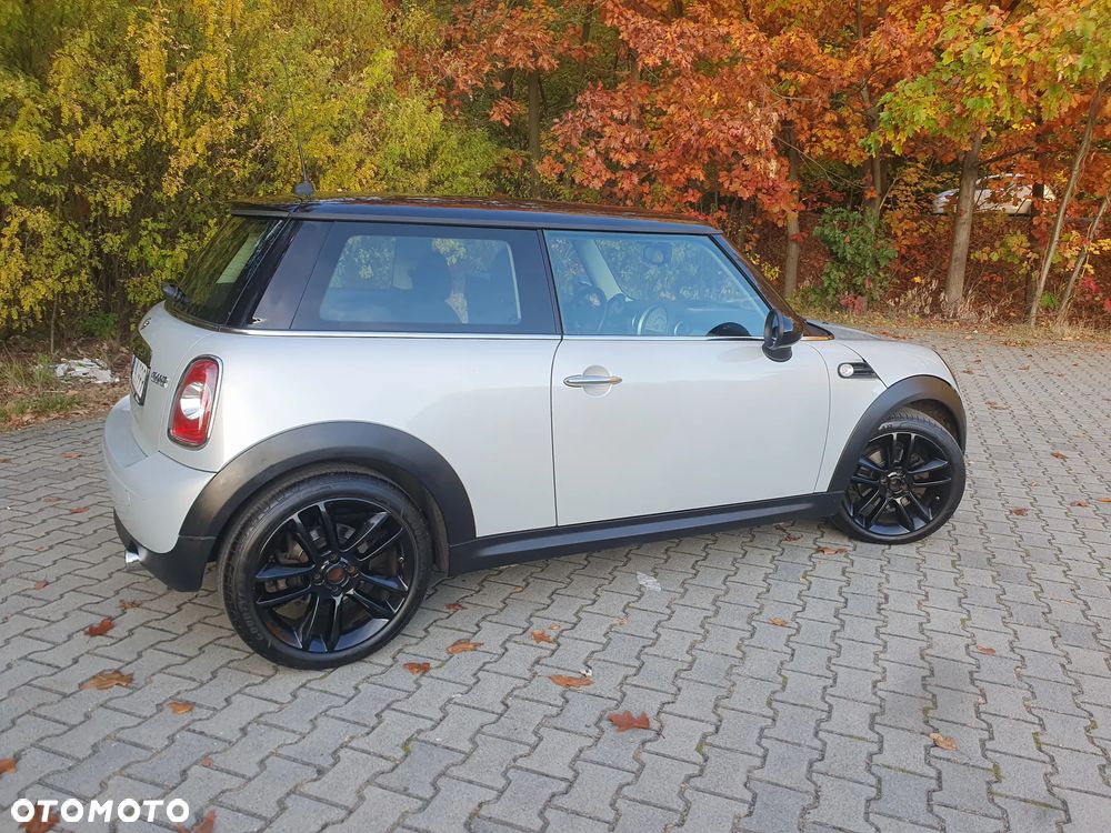 MINI Cooper Standard - 33