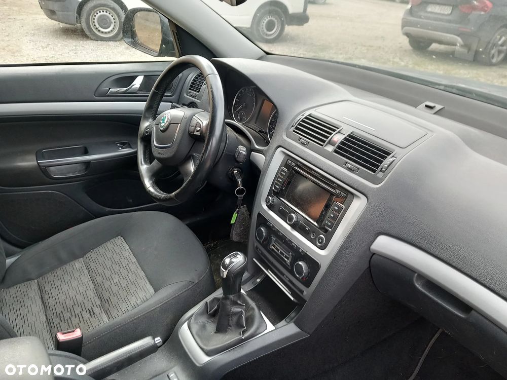 Skoda Octavia II Lakier(LF9R-1Z1Z) na części maska zderzak błotnik drzwi klapa - 5