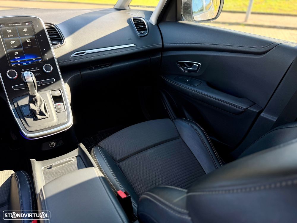 Renault Grand Scénic 1.5 dCi Bose Edition EDC SS - 10