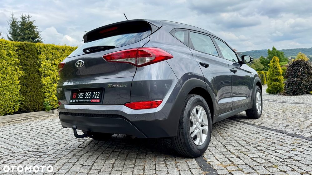 Hyundai Tucson 1.6 GDI BlueDrive GO 2WD - 16