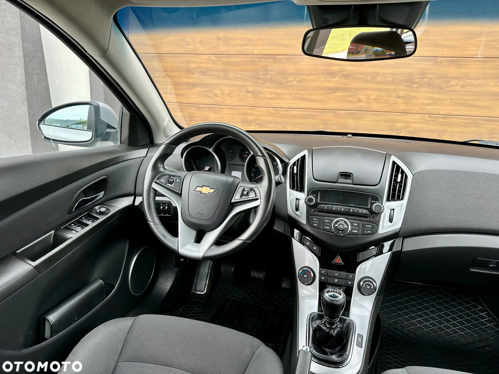 Chevrolet Cruze Station Wagon 1.6 LS+ - 12