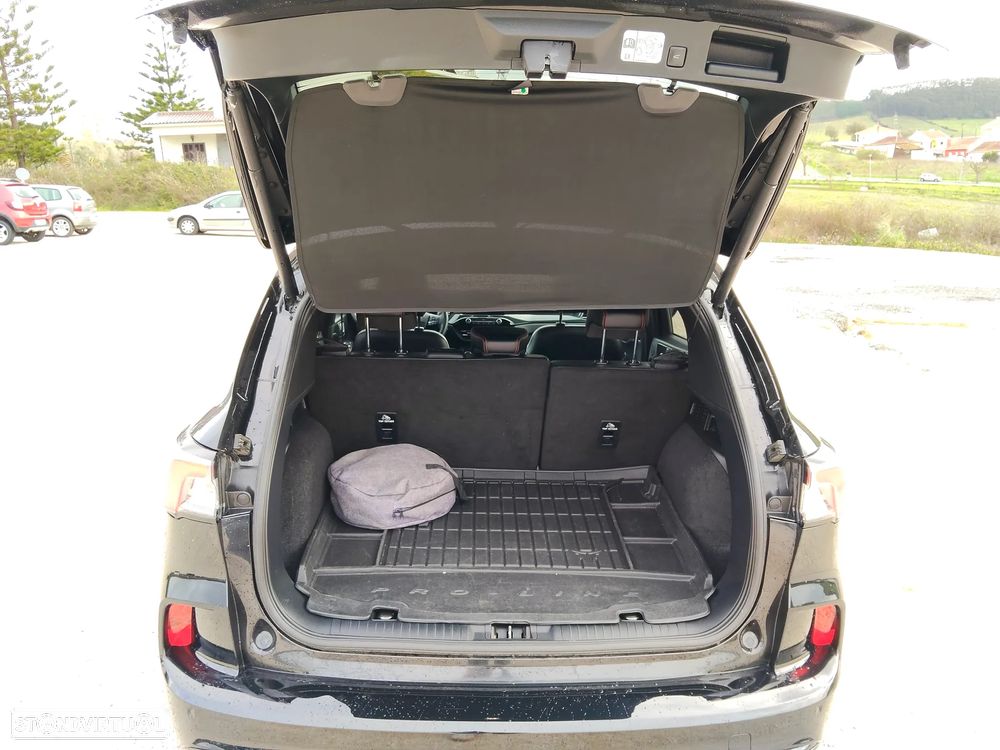 Ford Kuga 2.5 PHEV ST-Line X - 6