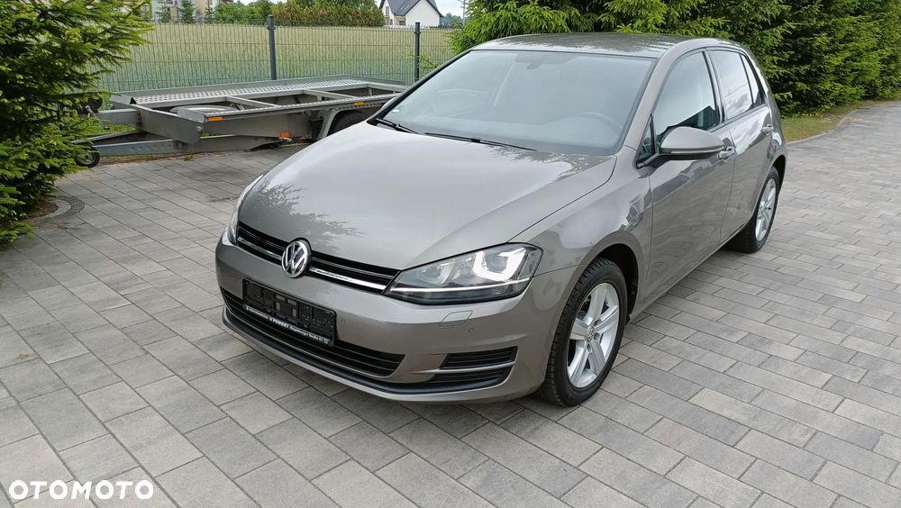Volkswagen Golf - 14