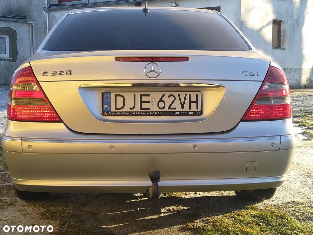 Mercedes-Benz Klasa E 320 CDI Avantgarde - 11