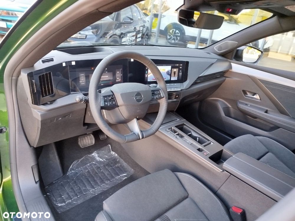 Opel Astra - 11