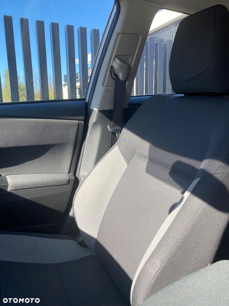 Toyota Auris - 8