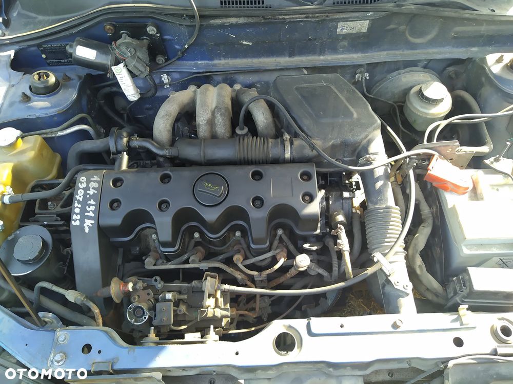 Nissan Micra 1.5 D - 10
