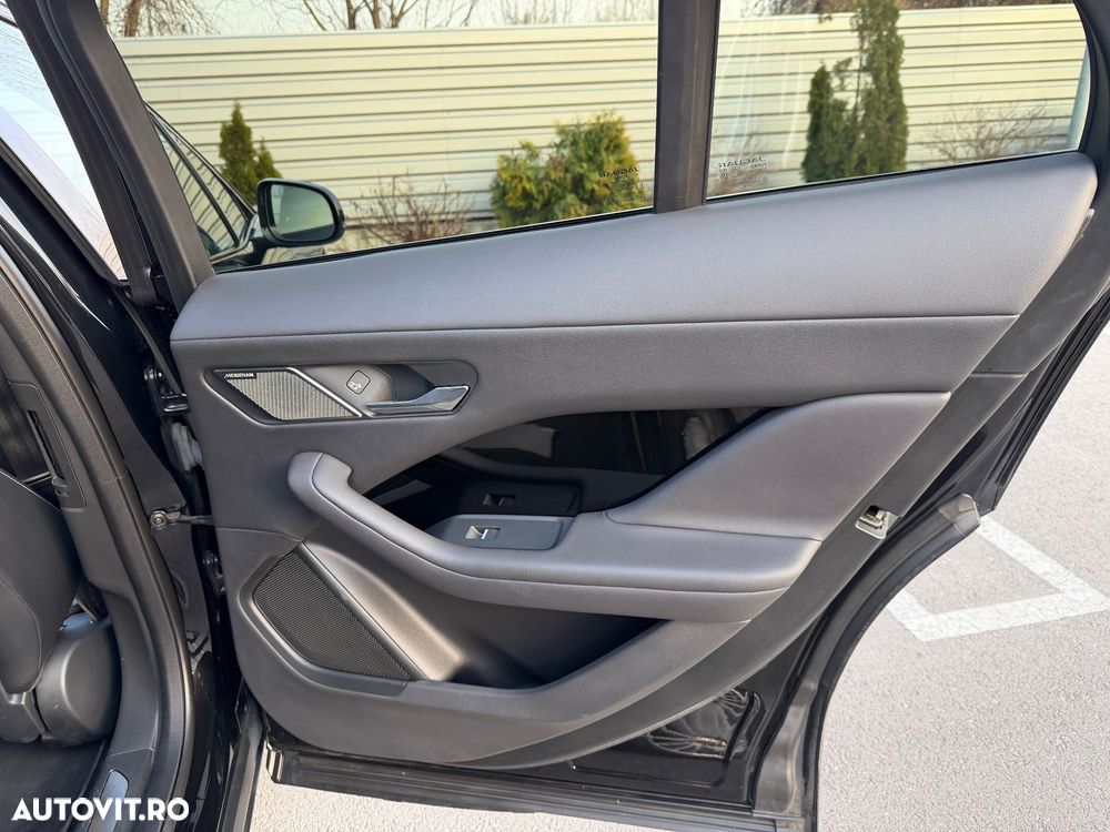 Jaguar I-Pace EV400 AWD HSE - 19