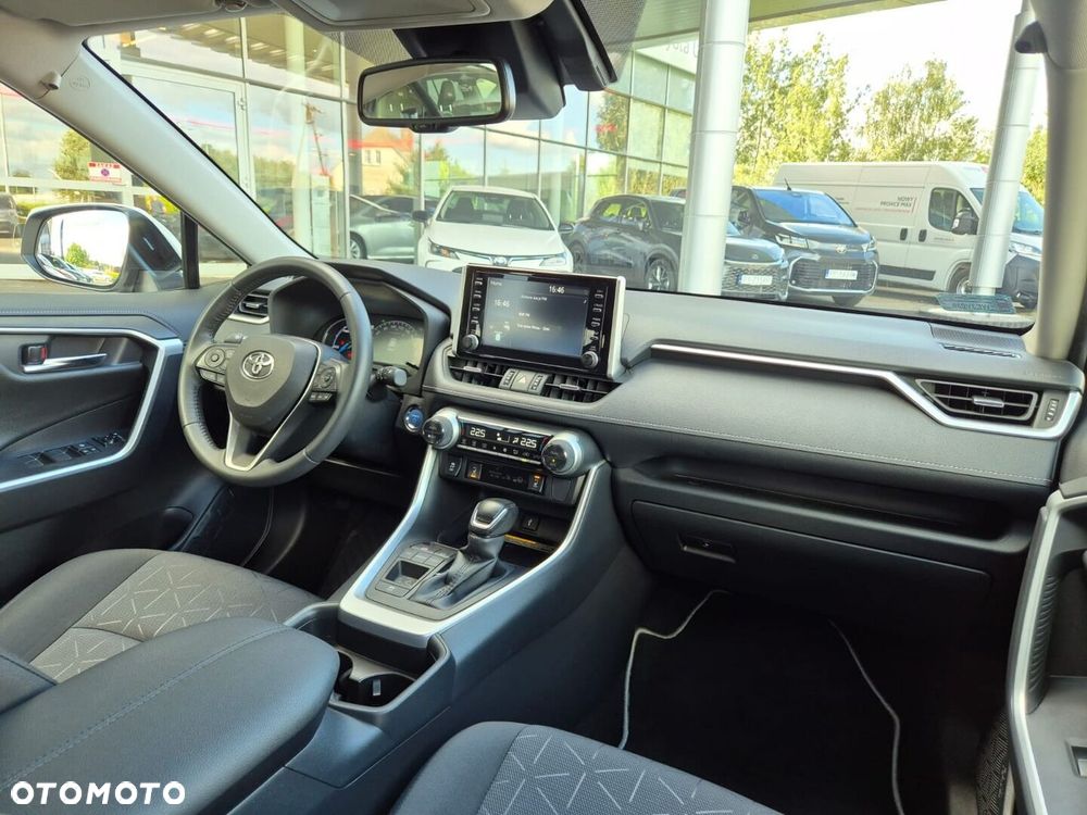 Toyota RAV4 2.5 Hybrid Comfort 4x2 - 11