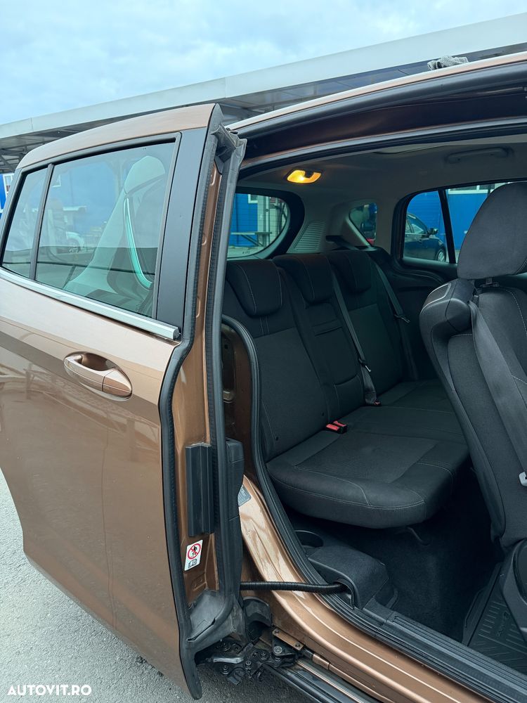 Ford B-Max - 18