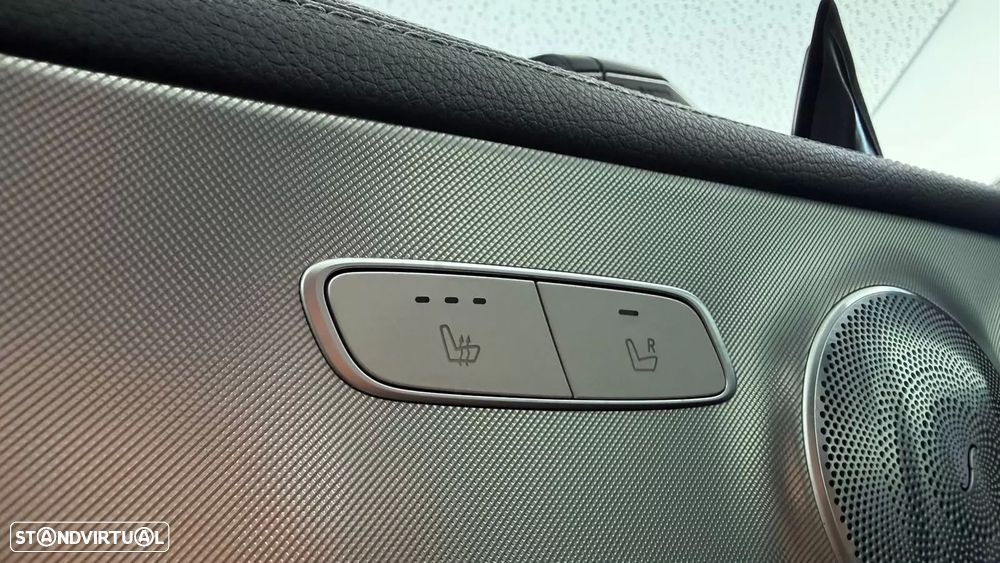 Mercedes-Benz E 220 d AMG Line - 30