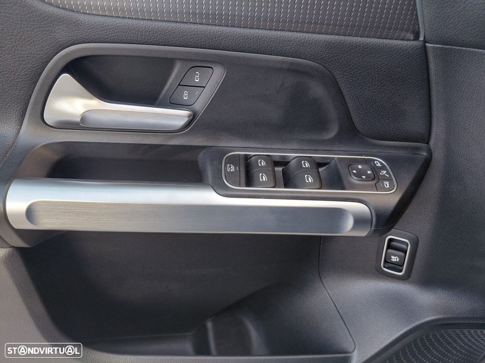 Mercedes-Benz EQB 350 4Matic Progressive - 26