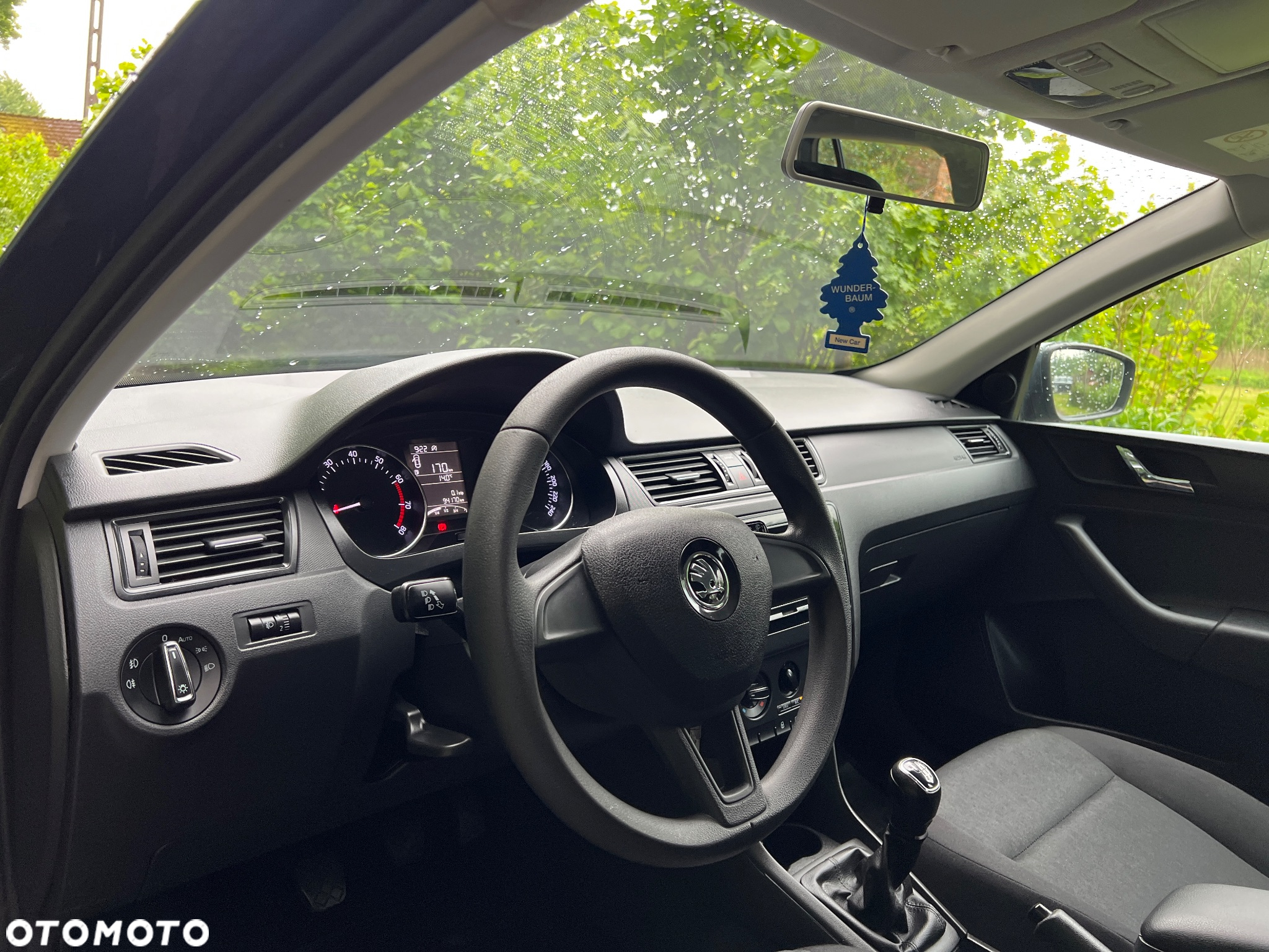 Skoda RAPID Spb 1.2 TSI Edition - 14
