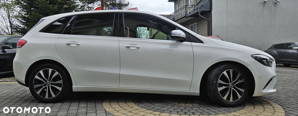 Mercedes-Benz Klasa B 180 d 8G-DCT Style - 6