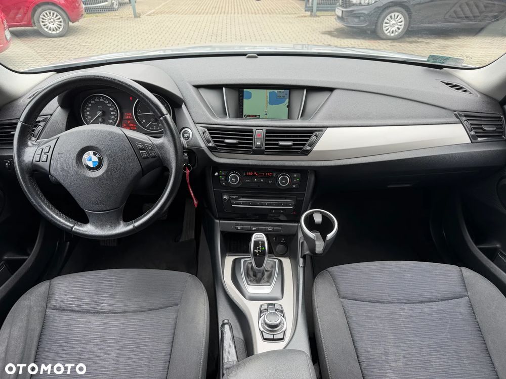 BMW X1 sDrive18d - 18