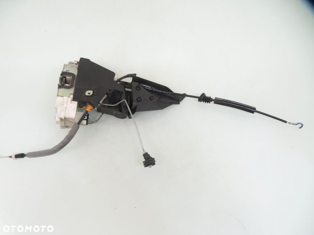 ZAMEK PRAWY TYLNY MERCEDES W245 A1699992999 4 PIN - 6