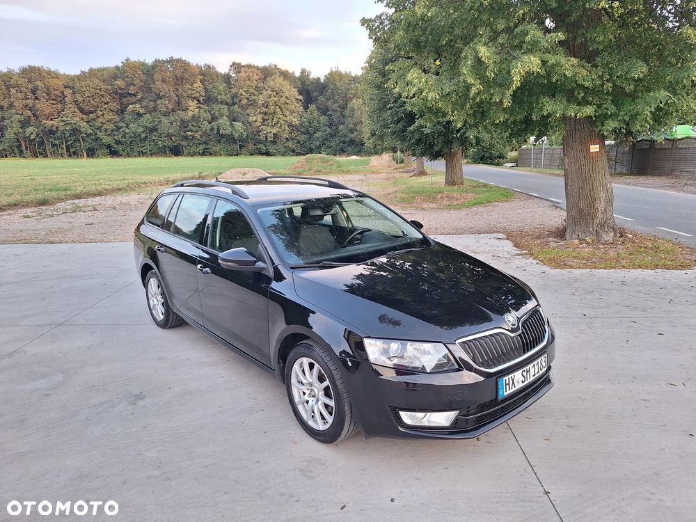 Skoda Octavia 1.6 TDI Ambition - 2