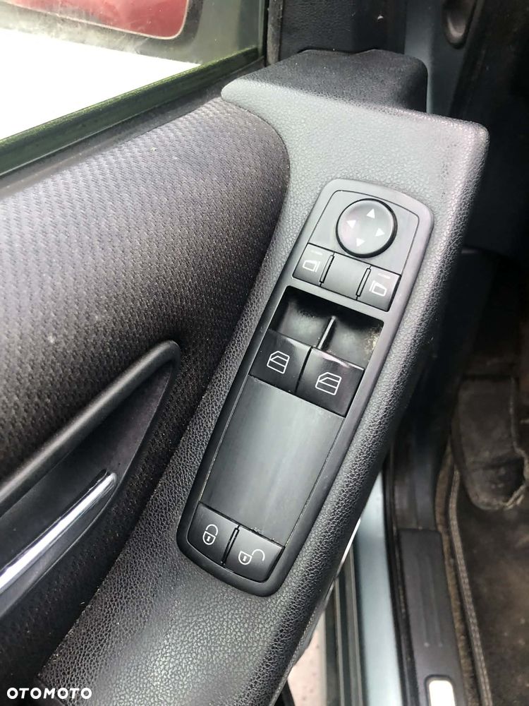 Mercedes-Benz Klasa A 180 CDI Avantgarde DPF - 8