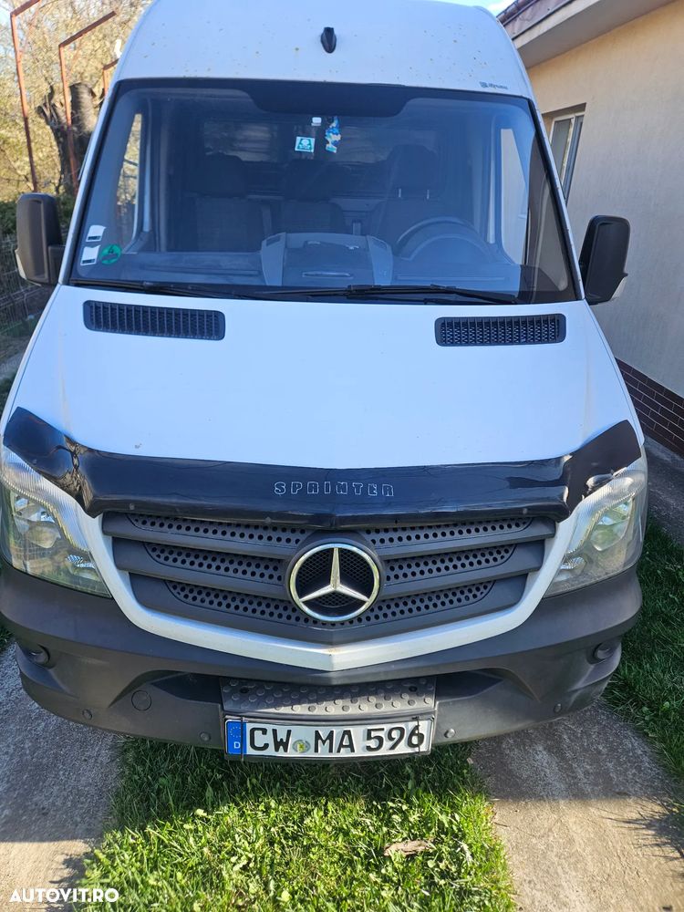 Mercedes-Benz Sprinter - 25
