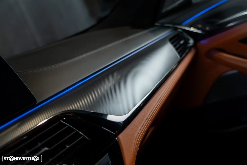 BMW M5 Standard - 29