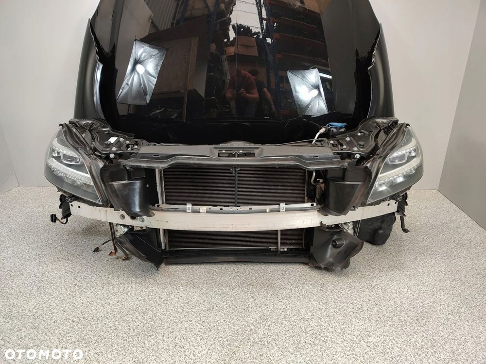 MERCEDES CLS W218 AMG ZDERZAK MASKA CHŁODNICE PAS 197 - 6