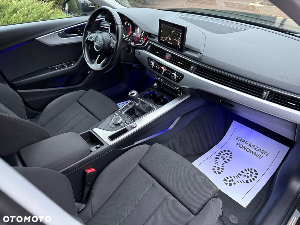 Audi A4 Avant 2.0 TDI DPF S line Sportpaket - 19