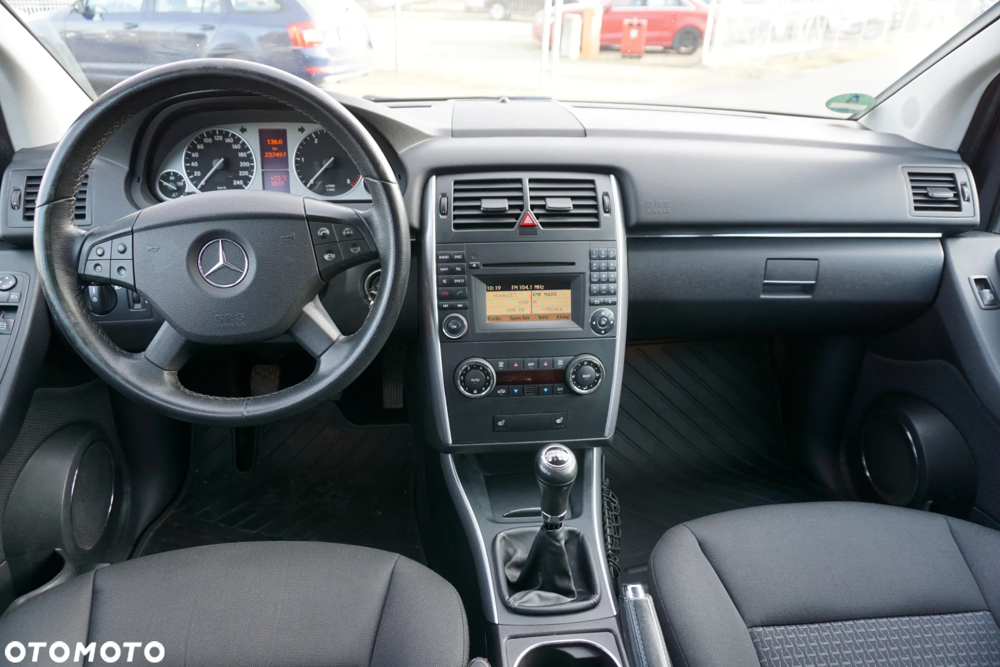 Mercedes-Benz Klasa B 200 CDI EU5 - 12