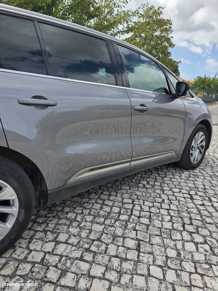 Renault Espace 1.6 dCi Initiale Paris EDC - 17