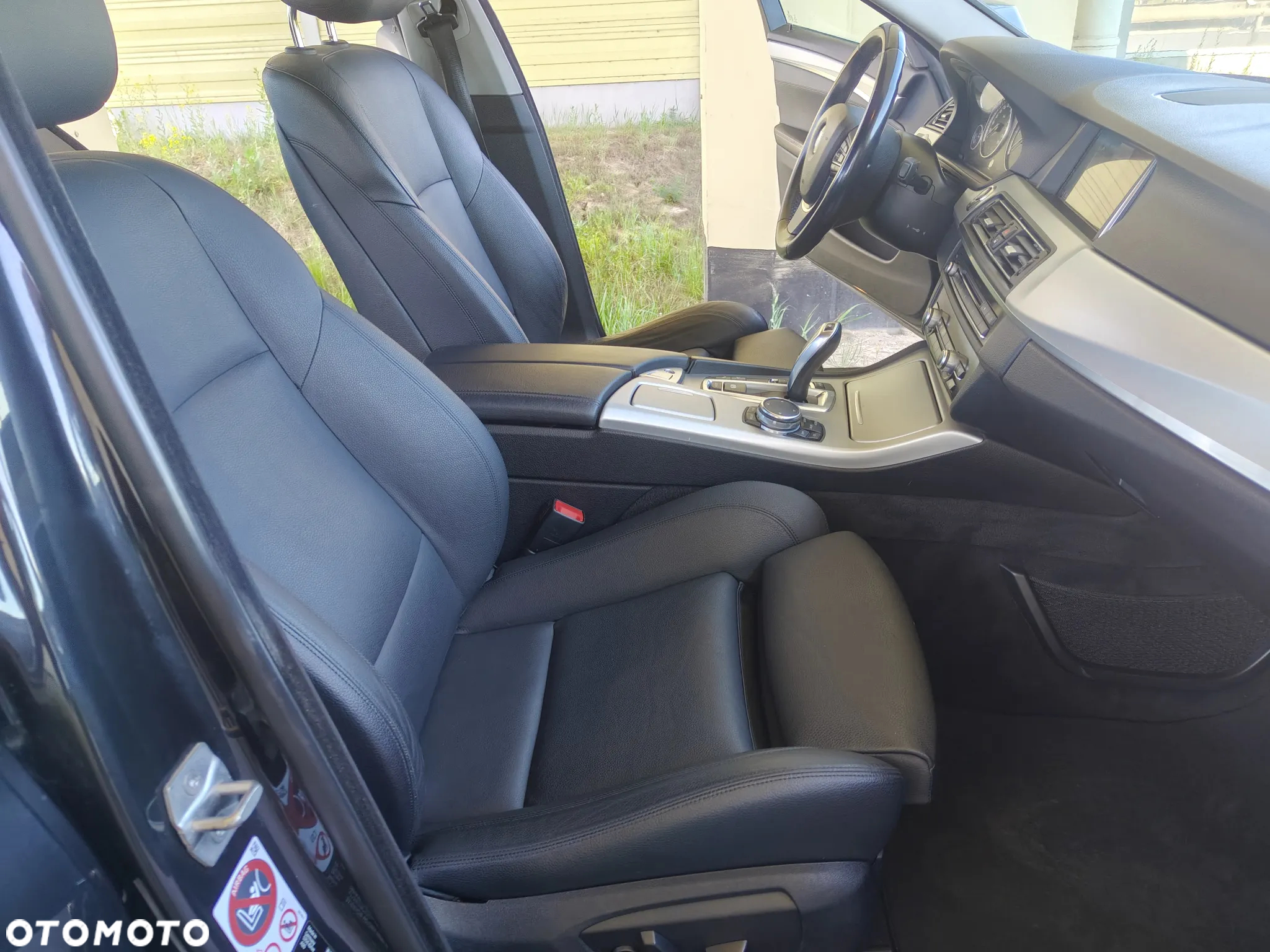 BMW Seria 5 520d xDrive Luxury Line - 11