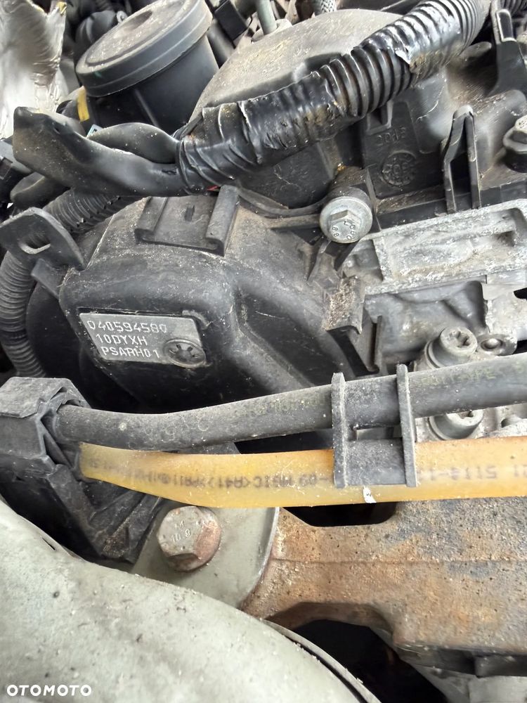 Peugeot 407 2,0 HDI 09r silnik kompletny 10DYXH PSAR1 - 2