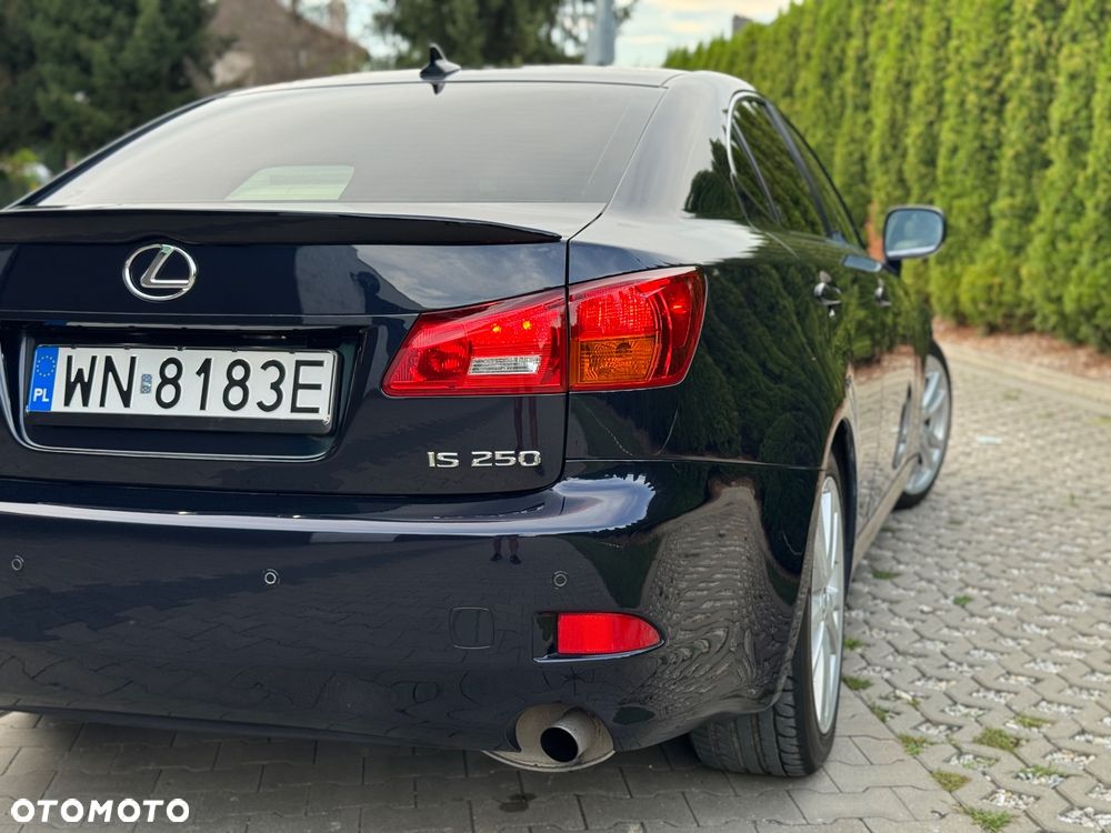 Lexus IS 250 Sport - 2