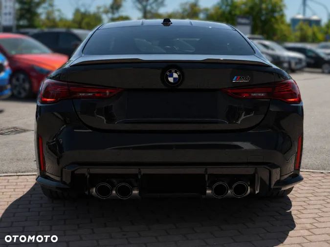 BMW M4 Competition M xDrive - 4