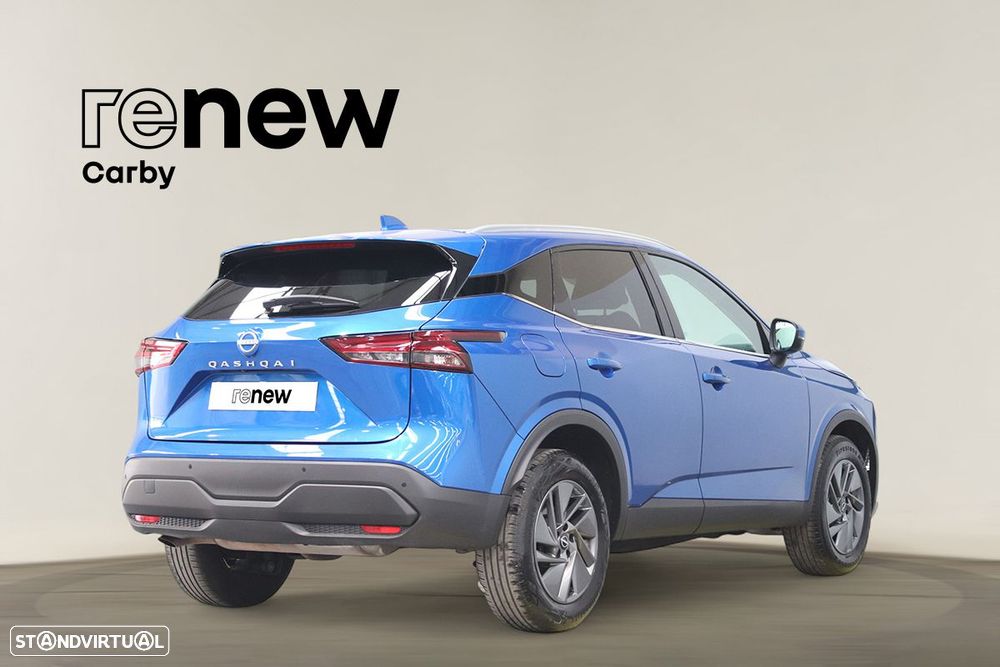 Nissan Qashqai 1.3 DIG-T Acenta Xtronic — fotografia 3