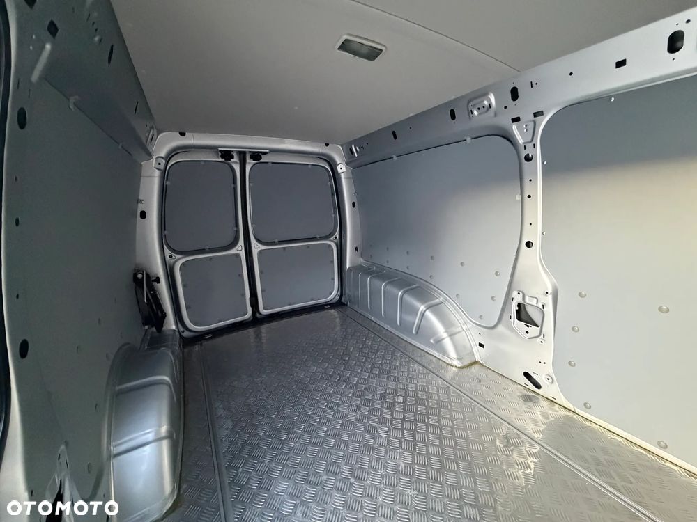Volkswagen Caddy - 40