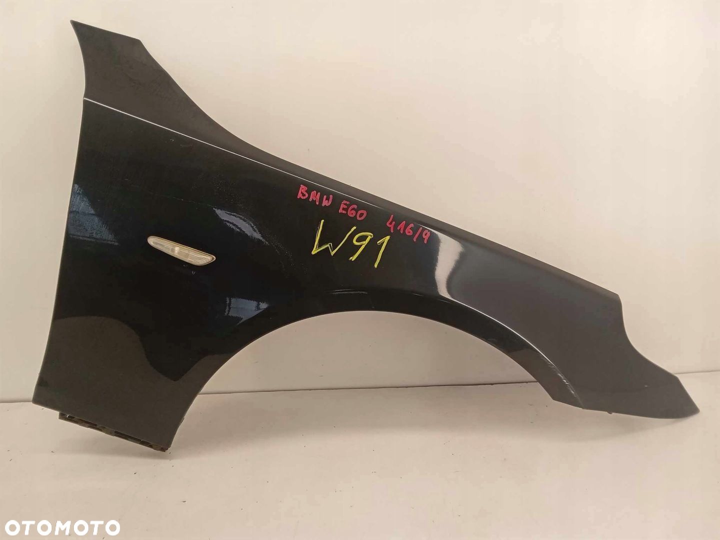 BŁOTNIK PRAWY PRZEDNI BMW 5 E60 E61 03-10 416/9 - 1