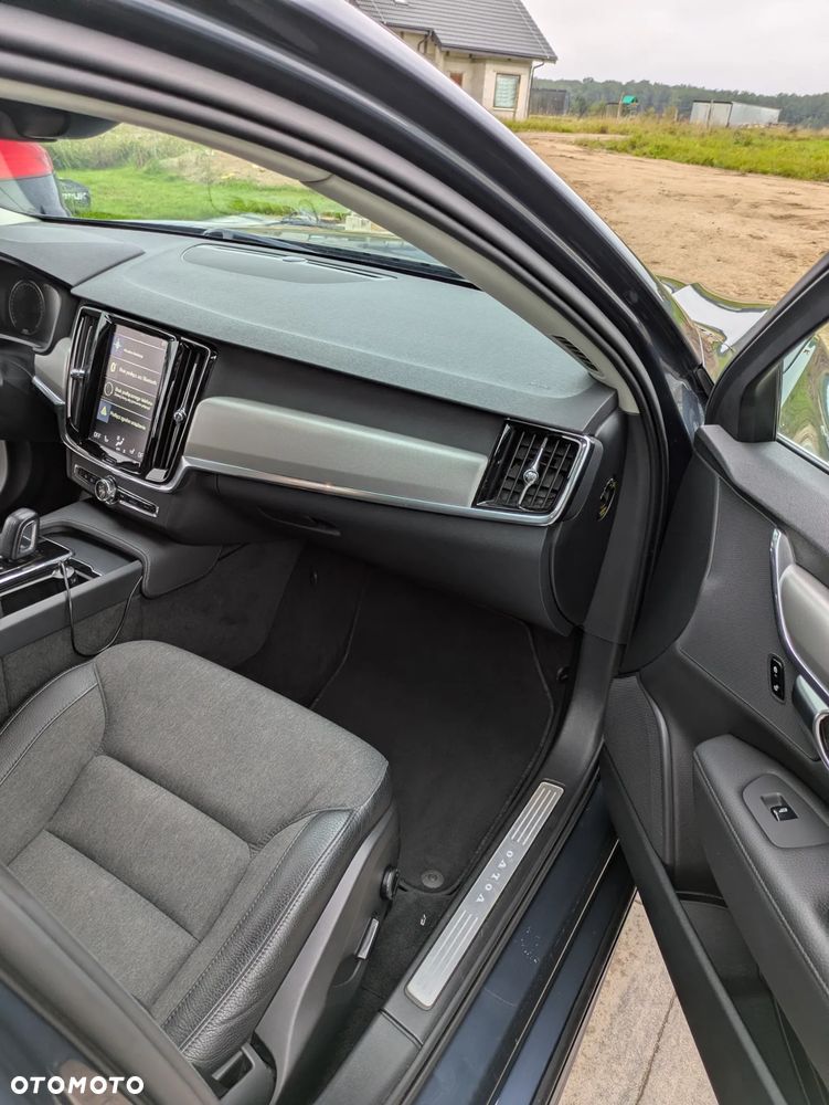 Volvo V90 B4 D Geartronic Momentum Pro - 23